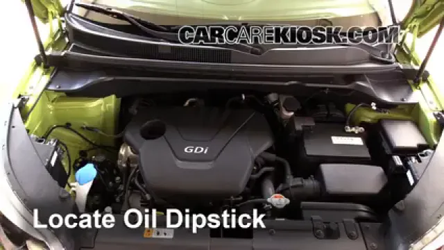 2015 Kia Soul 1.6L 4 Cyl. Aceite Controlar nivel de aceite